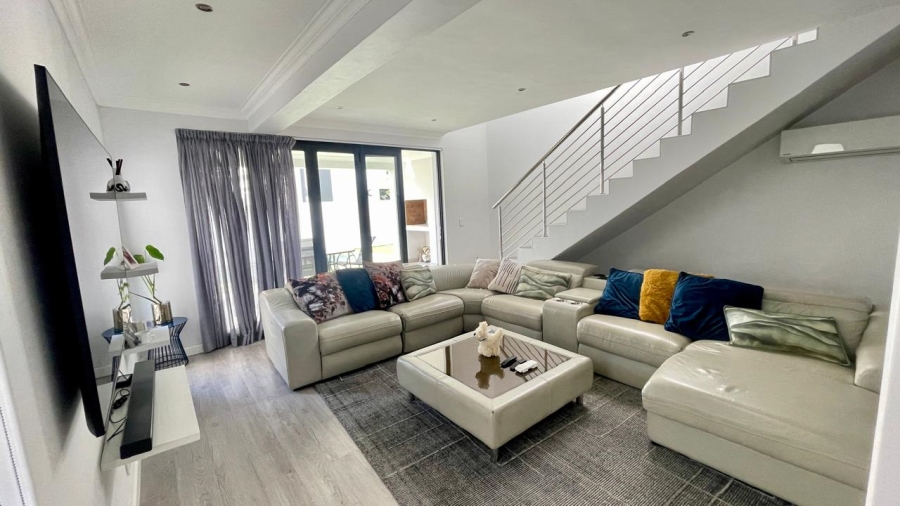 3 Bedroom Property for Sale in Sagewood Western Cape